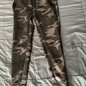 American Eagle Outfitters Kids Camo Joggers - Olive and Tan